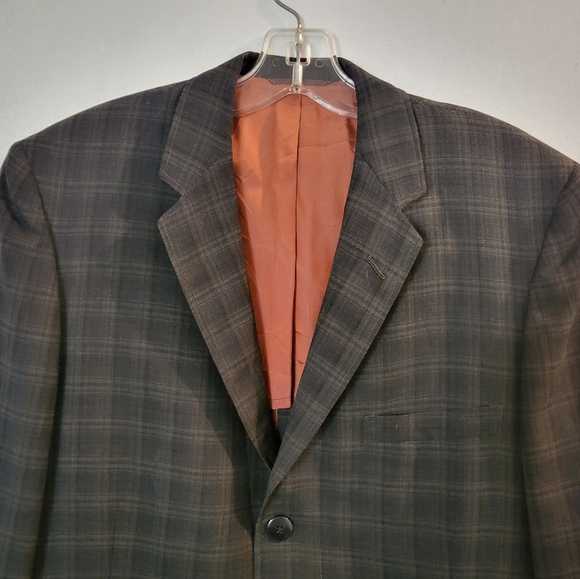 Greens Menswear Dark Plaid Blazer | Size Large - Picture 4 of 7